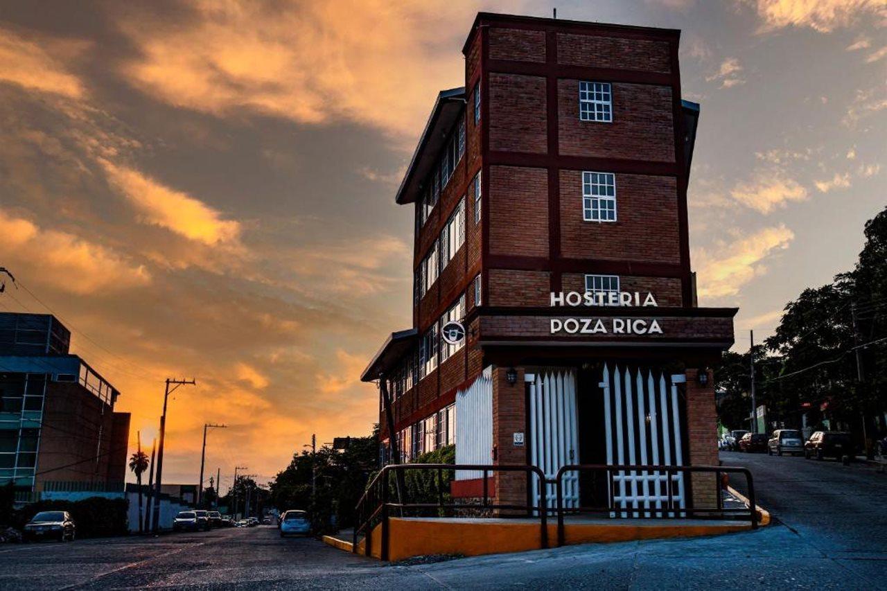 Hosteria Poza Rica Bagian luar foto